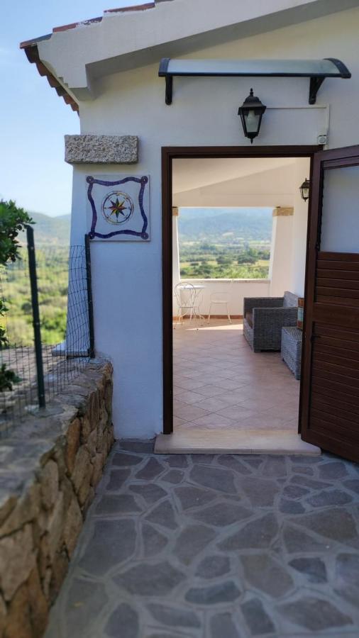 Casa L'Ulivariu Affittacamere ซาน เตโอโดโร ภายนอก รูปภาพ