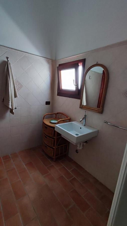 Casa L'Ulivariu Affittacamere ซาน เตโอโดโร ภายนอก รูปภาพ