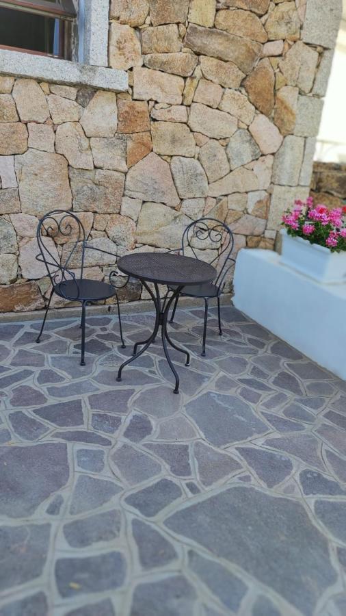 Casa L'Ulivariu Affittacamere ซาน เตโอโดโร ภายนอก รูปภาพ